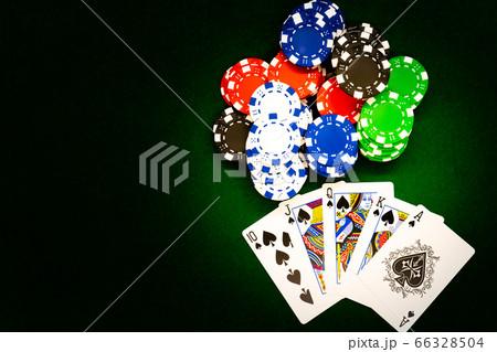 ロイヤルフラッシュ ポーカーの魅力と戦略