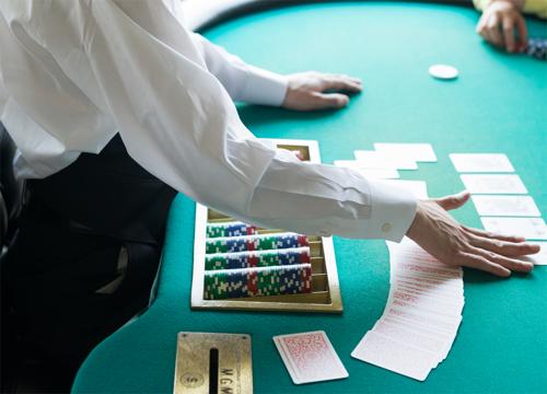 ボードゲーム「理想の転職ポーカー」の魅力を紹介！